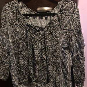 AMERICAN EAGLE BLOUSE